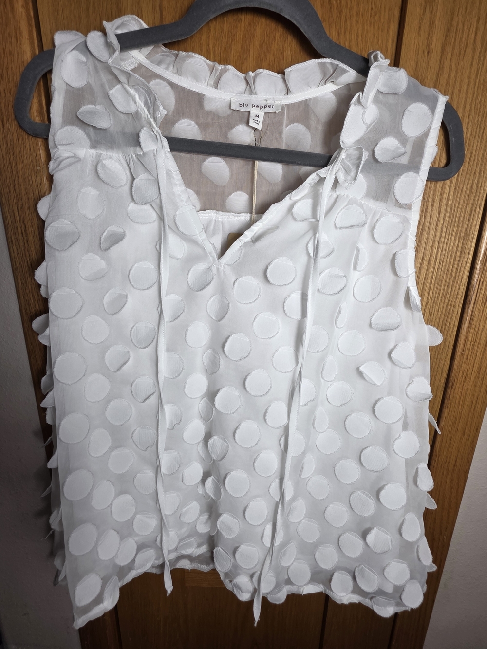 Blu Pepper White Sleeveless Polka Dot Tie-Front V-Neck Blouse Medium Modern Y2K